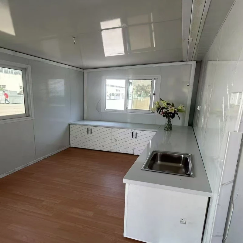 Tiny Prefabricated Expandable House 20ft 40ft Container Home with Heating Bathroom and Modular Furniture for All Seasons – Image 4